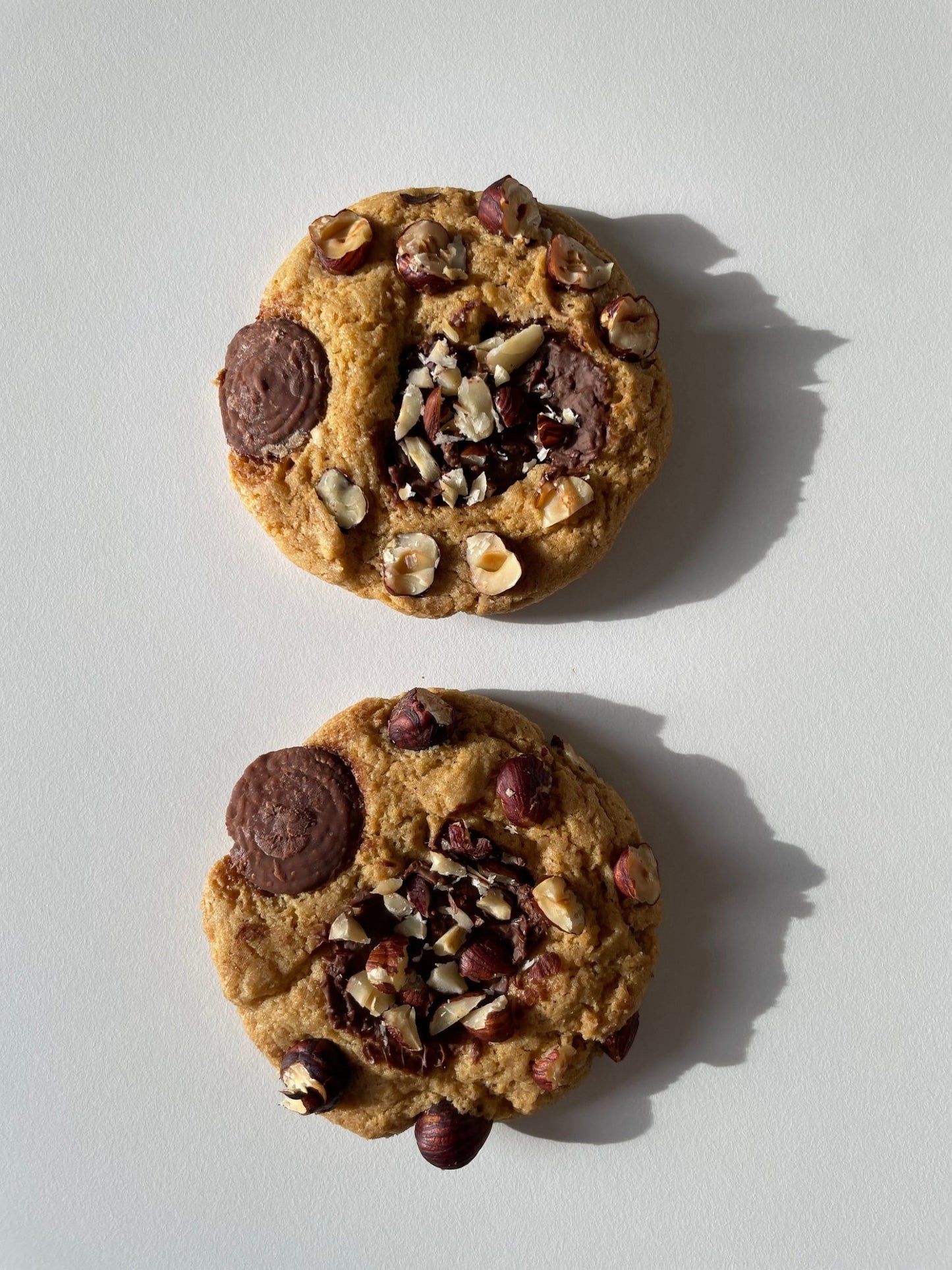 Hazelnut Praline Chocolate Chip Cookie - Gluten Free & Vegan - Box of 4 - The Cookie Lass